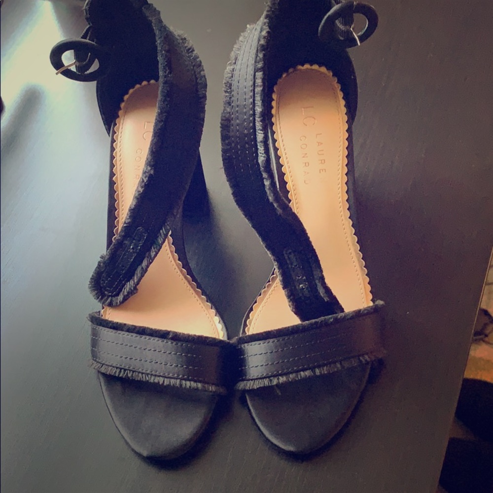Lauren Conrad wedges. Size 7.5z